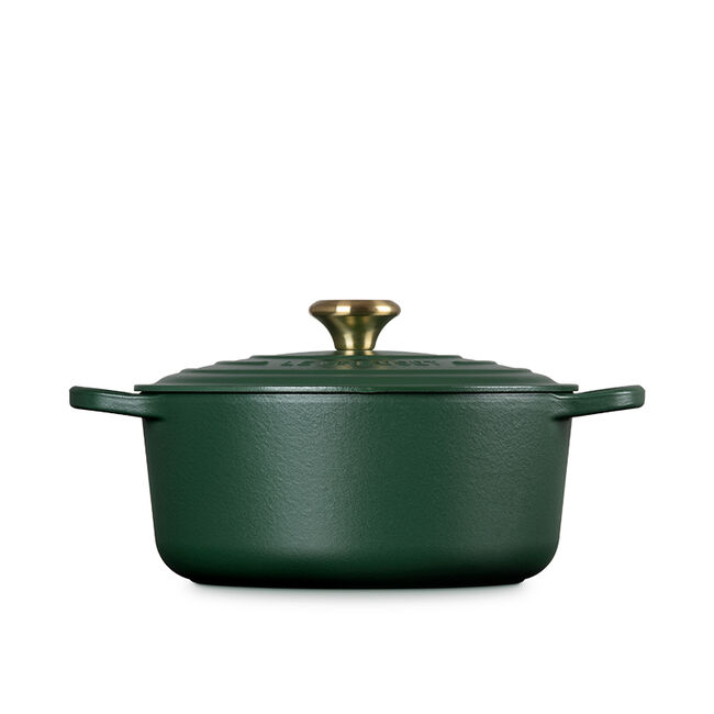 Round Dutch Oven, view 7